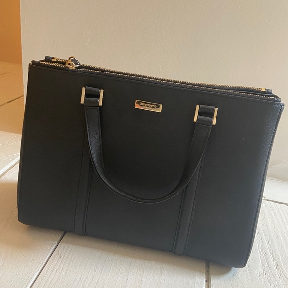 kate spade Handbags - Kate Spade Bag